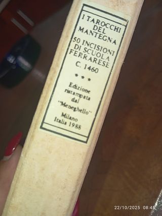 Tarocchi del Mantegna Ed. Meneghello 1988
E limita