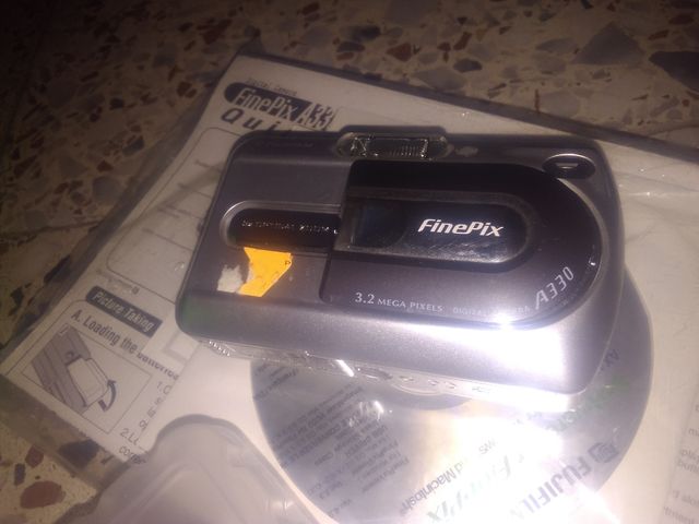 Cámara Fujifilm FinePix A330 Digital