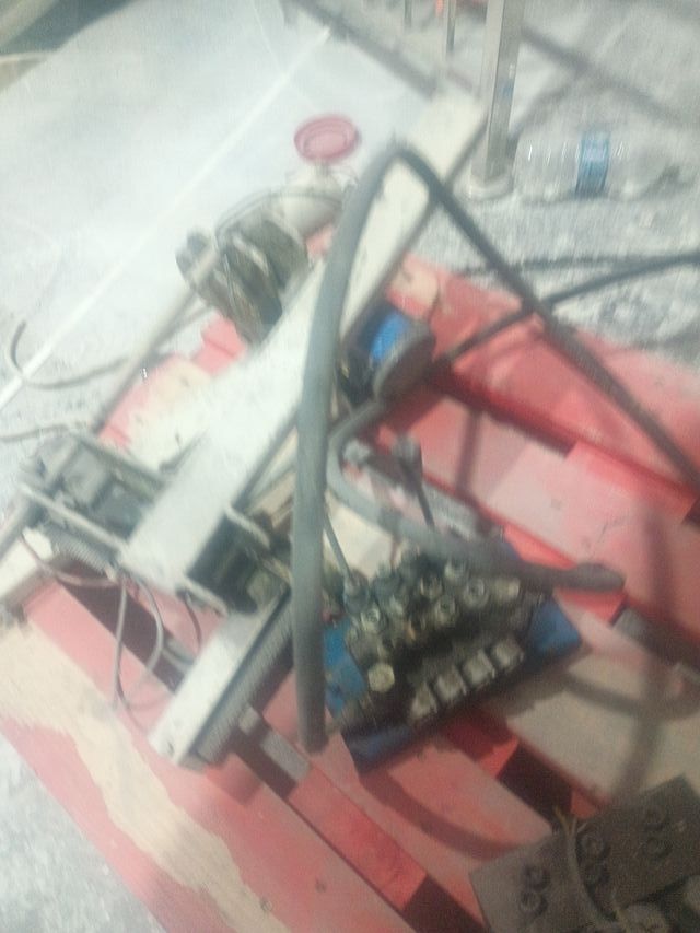 Monomando Hidráulico 4 Vías