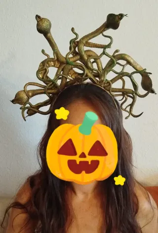 Corona Medusa Halloween Dorada y Verde