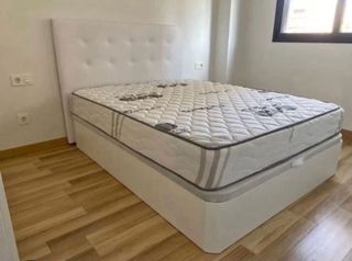 Cama canapé tapizada gris