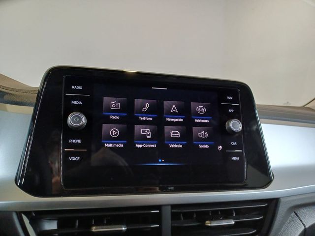 Volkswagen T-Roc 1.5 TSI LIFE DSG7