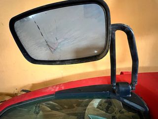 Soporte espejo derecho Nissan Cabstar/Maxity