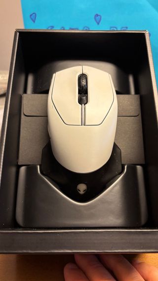 Alienware 610M Ratón Gaming Inalámbrico/Cableado