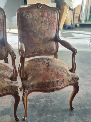 2 Sillones de Tela y Madera