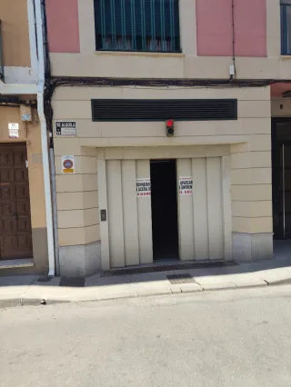 Plaza de garaje en Jardincillo/Correos