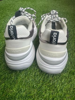 Sneakers da donna Victoria taglia 38 oro