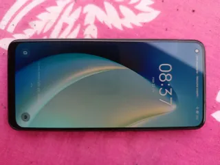Xiaomi Realme 8