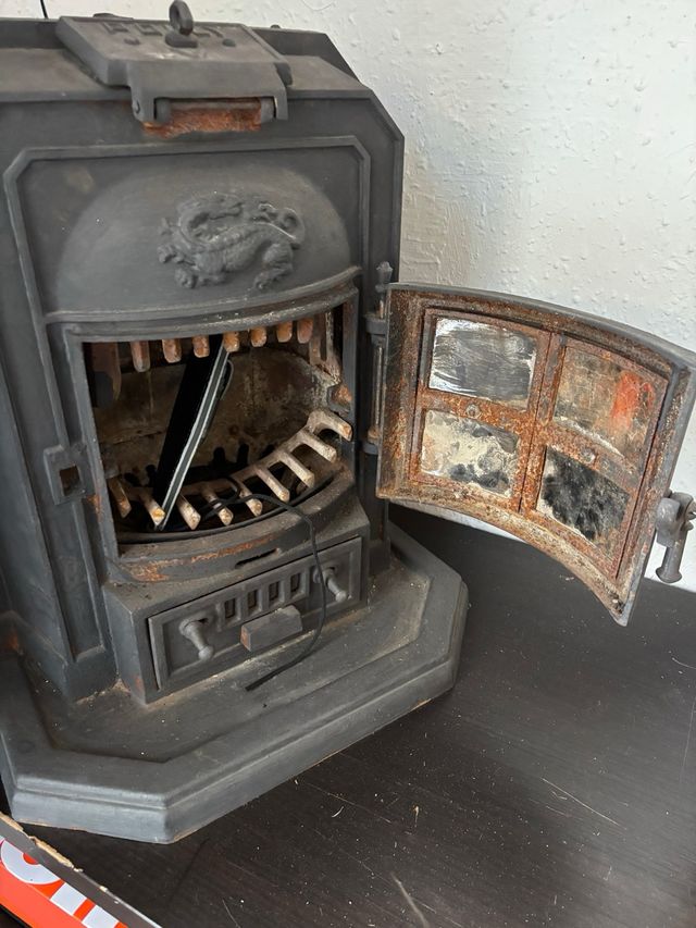 Chimenea Antigua Decorativa