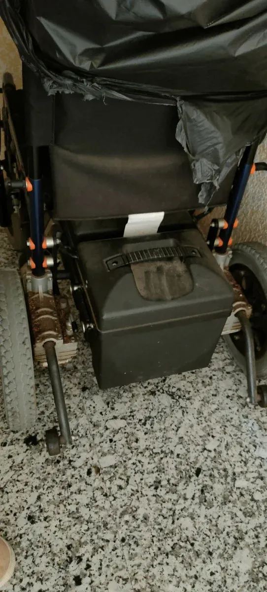 Silla de ruedas eléctrica Quickie F35 R2