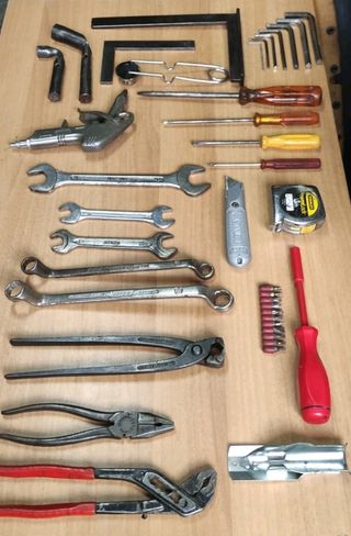 Set-40 PZ. Attrezzi officina/fai-da-te