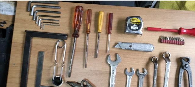 Set-40 PZ. Attrezzi officina/fai-da-te