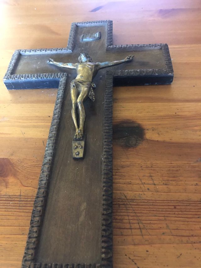 Crucifijo Vintage Bronce y Madera