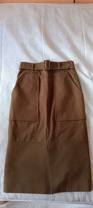 Falda marrón estilo cargo