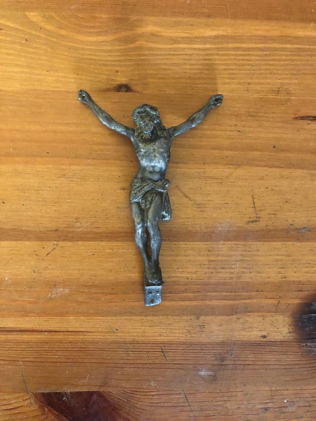 Crucifijo vintage de metal