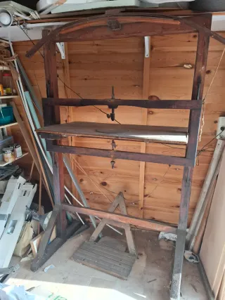 Sierra de marquetería de ballesta