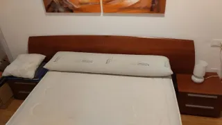 Mesitas y cabecero a juego