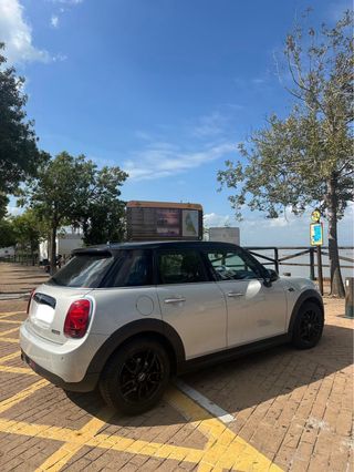 MINI cooper 2018