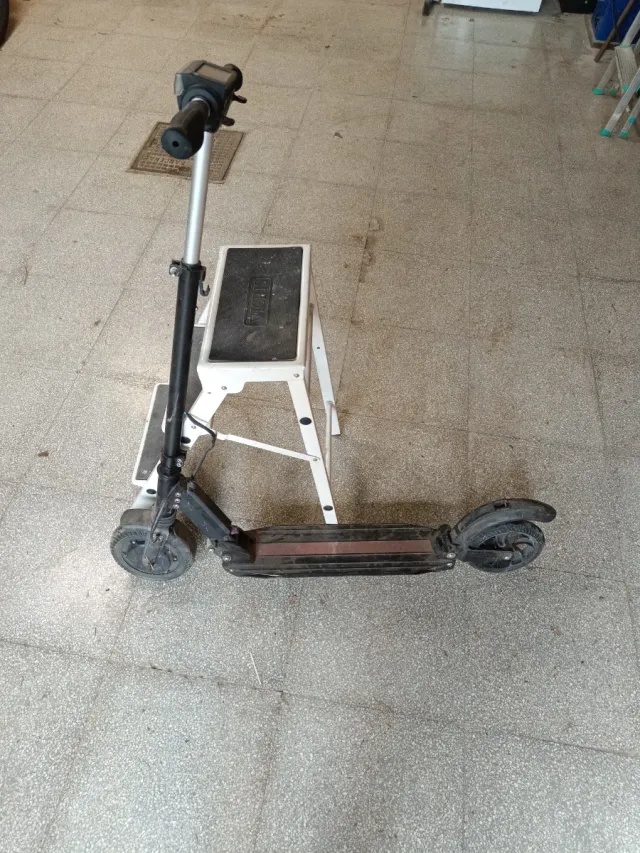 Patinete Eléctrico Plegable (para piezas)