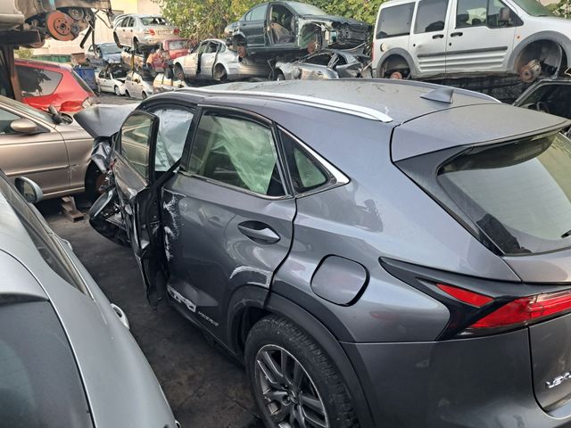 DESPIECE LEXUS NX300H REF.2ARFXE 197CV (1191)