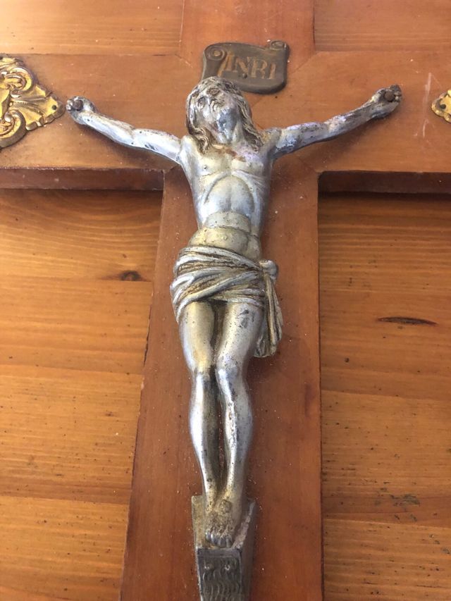 Crucifijo vintage de madera