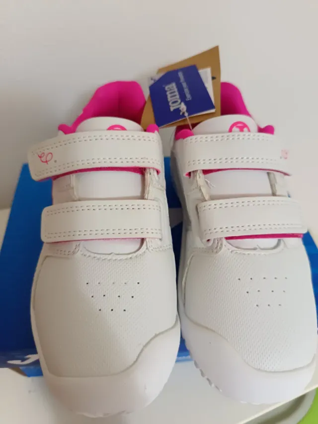 Zapatillas niña Joma blancas y rosas