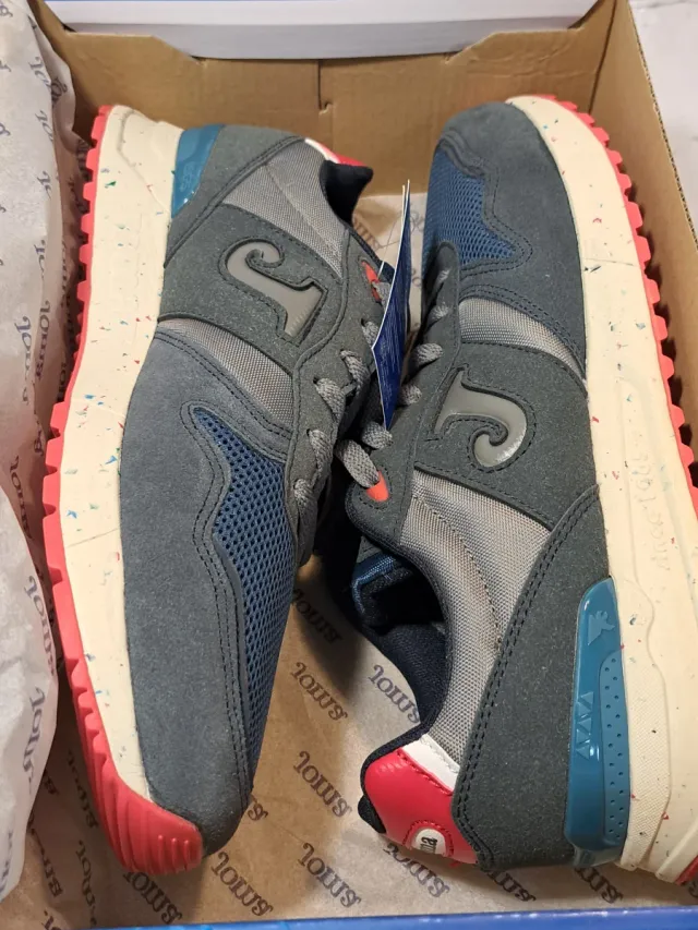 Zapatillas Joma Azul y Gris