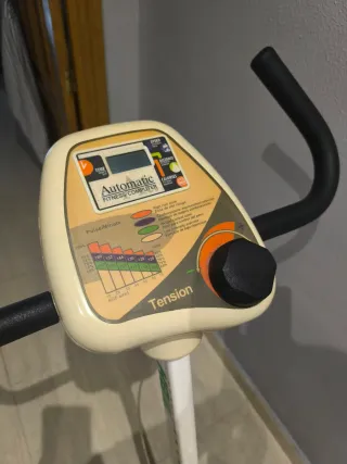 Bicicleta Estática BH Montreal