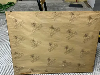 Quadri con cornice in legno e carta