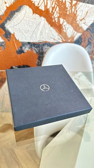 Mercedes Benz CLA llavero y boli