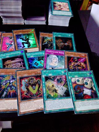 Lote 450 cartas Yu-Gi-Oh! originales
