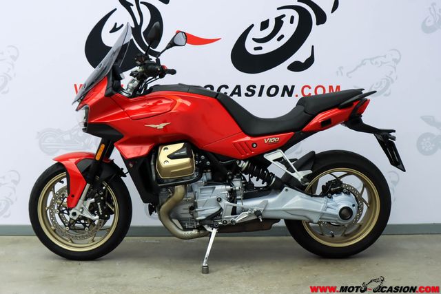 MOTO GUZZI V 100 MANDELLO