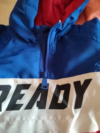 Chaquetón niño azul, blanco y rojo