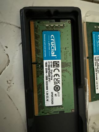 2x 16GB Crucial DDR4 SODIMM RAM