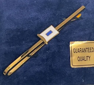 Pinza de corbata Kingly dorada vintage