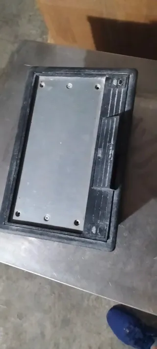Cajas suelo técnico con mecanismos