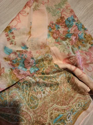Pañuelo vintage floral y paisley