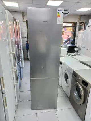 Nevera Siemens nueva con tara garantía + entrega