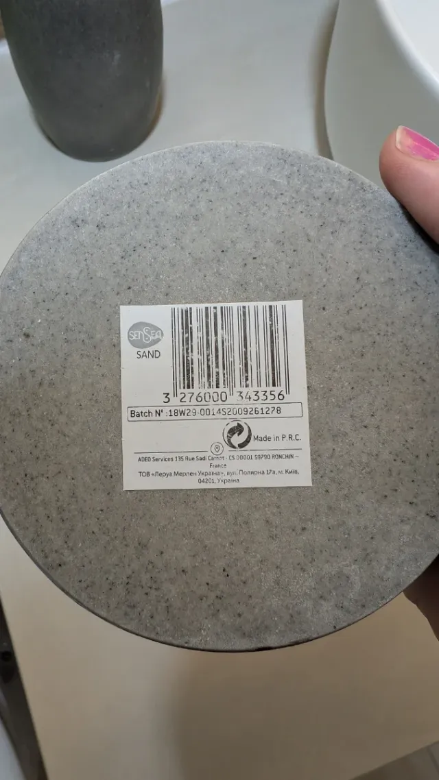 Dispenser di sapone e portasapone in pietra grigia