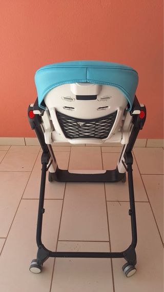 Trona bebé alta azul, muy cuidada