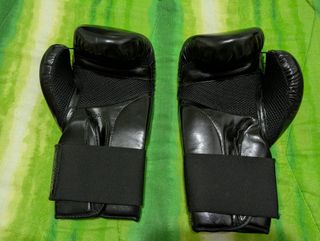 Guantoni da boxe neri