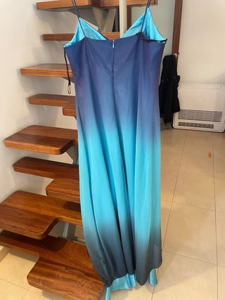 Vestido de fiesta azul y turquesa