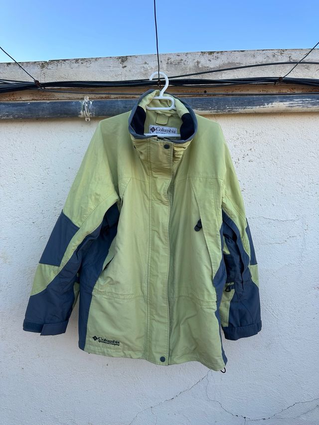 Chaqueta Columbia Titanium Verde y Gris