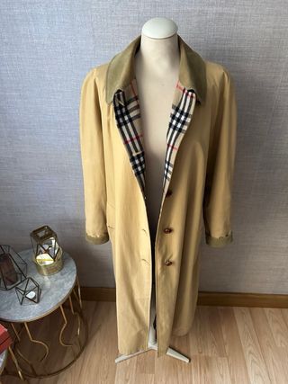 Gabardina Burberry Beige Clásica