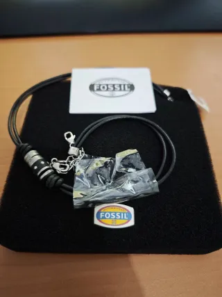 Colgante Fossil Hombre - Acero y Cuero
