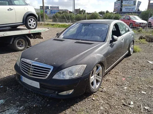 Despiece Mercedes W221