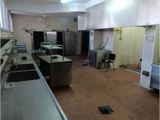 Local comercial en venta en Olot