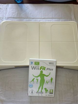 Wii Fit Plus + Pedana
