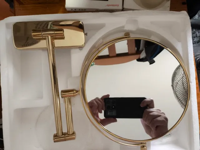 Espejo de aumento brazo extensible dorado