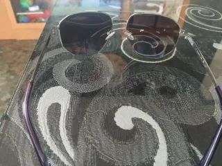 Gafas de sol Guess aviador azules y plateadas